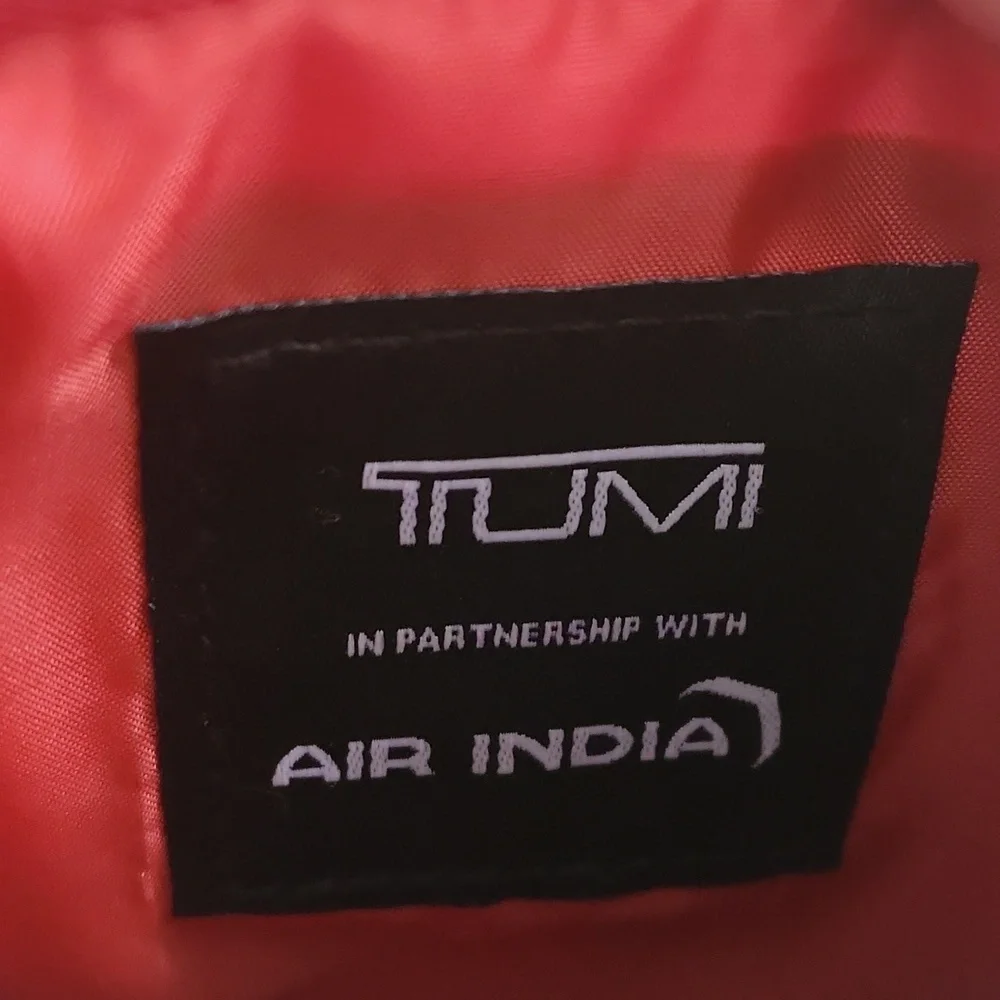Tumi Black and Red Toiletry Bag Zipper Pouch